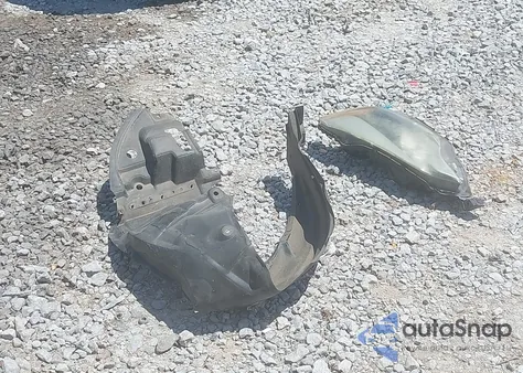 2016 Toyota Corolla S Plus из США, поврежденный, VIN 5YFBURHE9GP372390